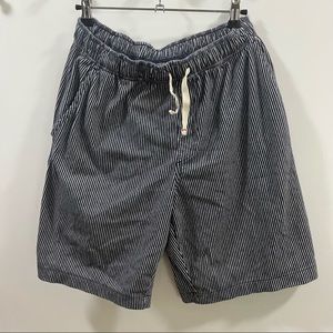 Uniqlo striped comfy shorts
